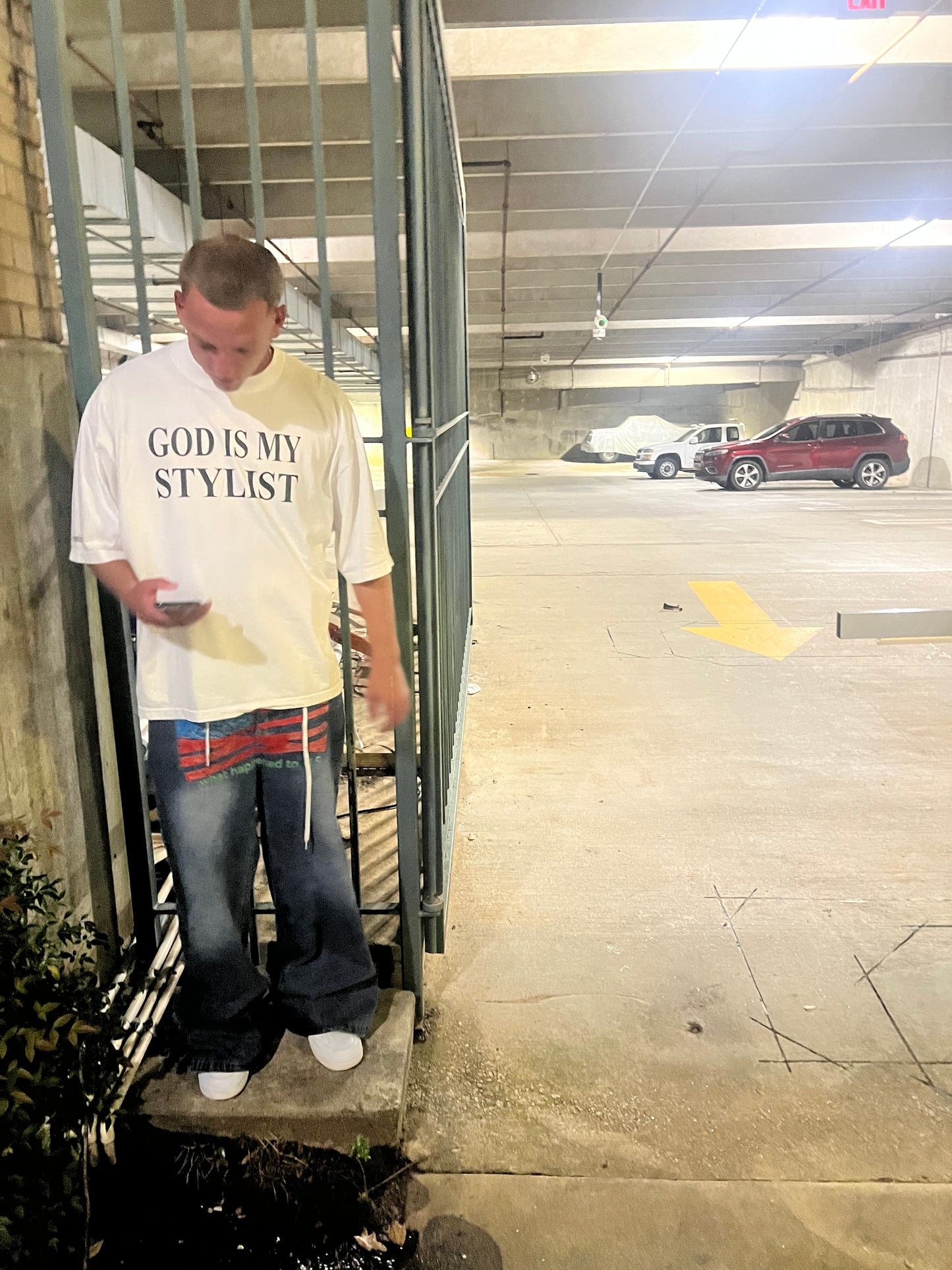 "STYLIST" tee